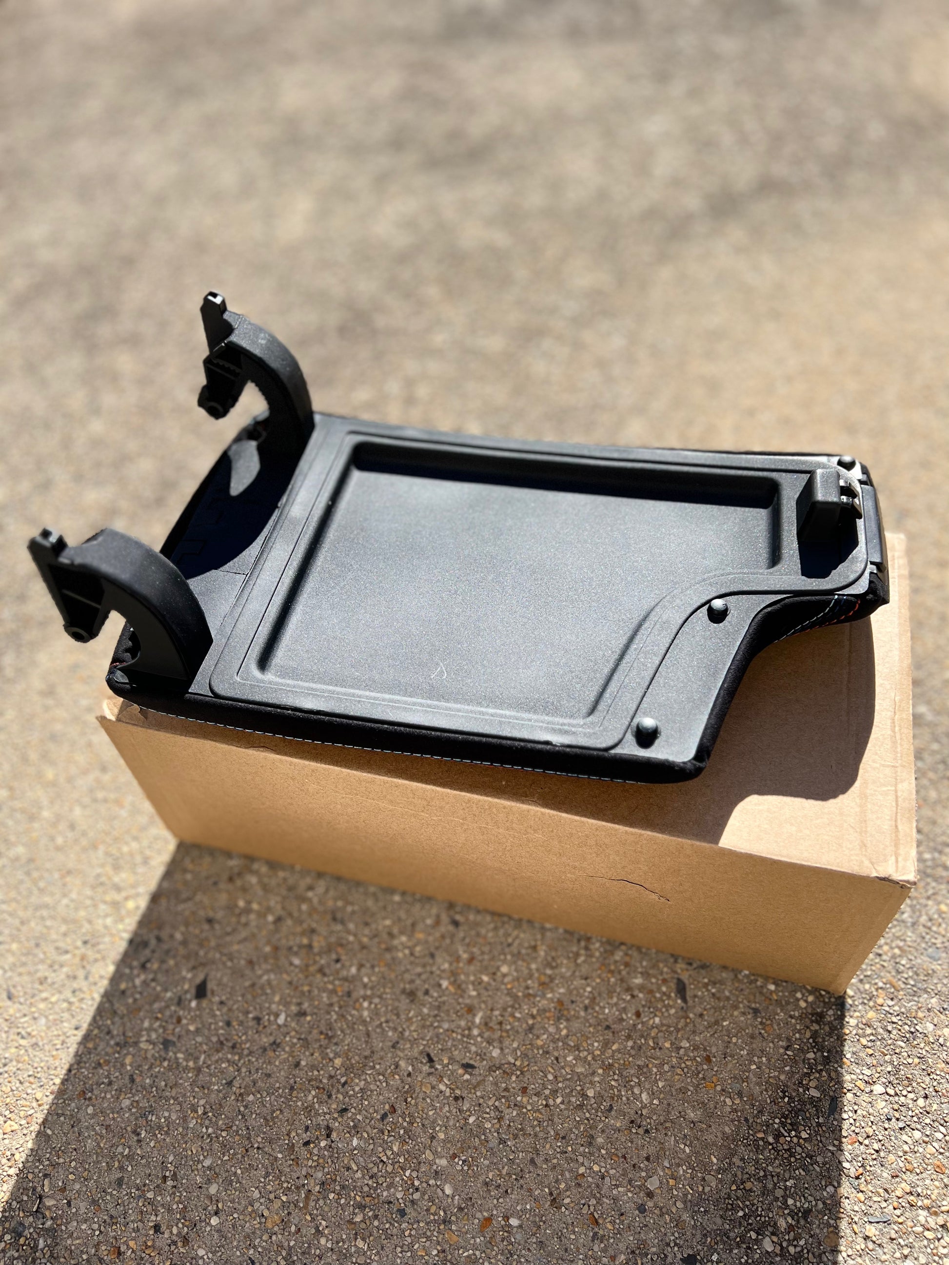 Alcantara Center Console Armrest for BMW E90/E91/E92/E93 3-series