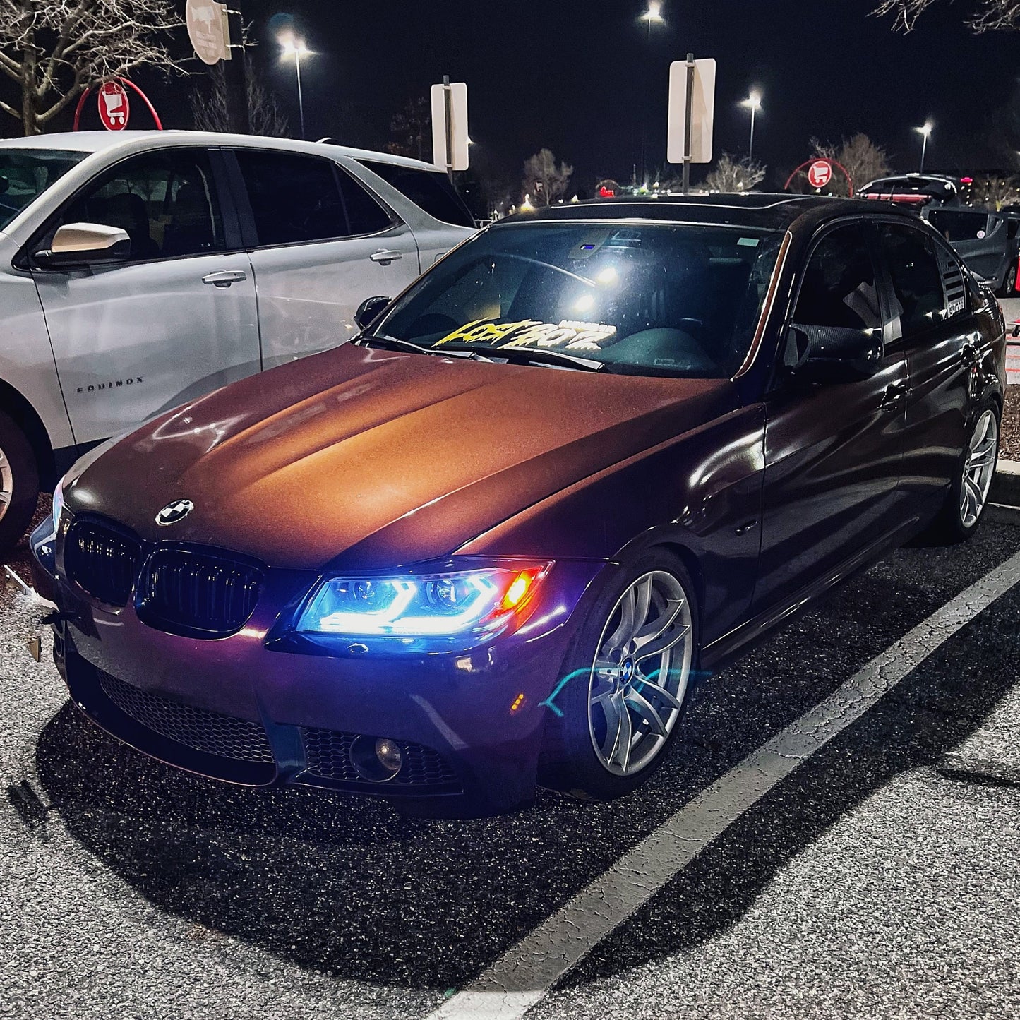 G2X Style V1 Angel Eye Projector Headlights for 06-11 BMW E90 / E91 3-series